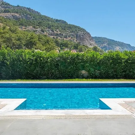 Göcek Te Müstakil Havuzlu Konforlu, Bahçeli özel Müstakil * Fethiye