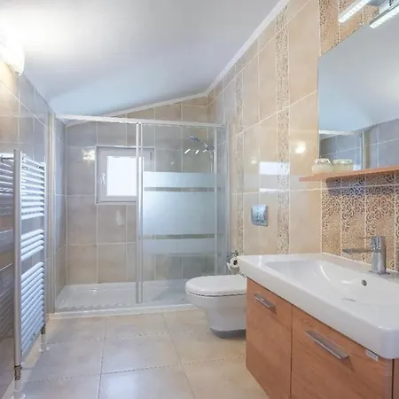 Göcek Te Müstakil Havuzlu Konforlu, Bahçeli özel Müstakil Villa Fethiye